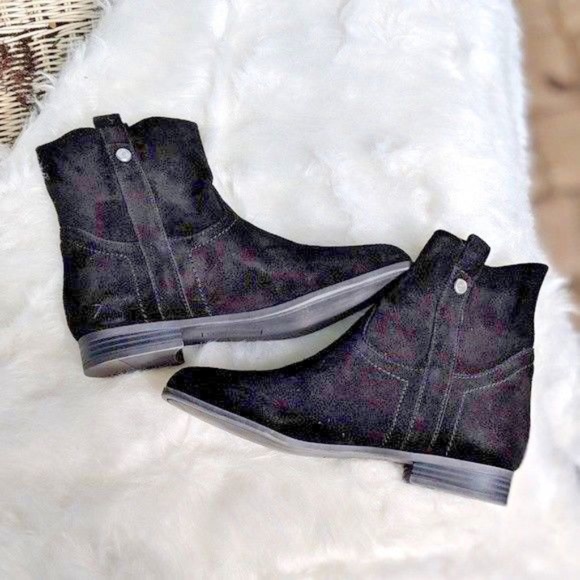 Frye & Co Shoes - FRYE & CO Sarah Pull On Bootie Boot Black Suede